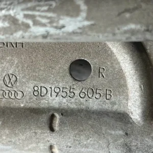 Motorino Tergicristallo Anteriore Volkswagen Passat 1.9 TDI (02-08) – 0390241528