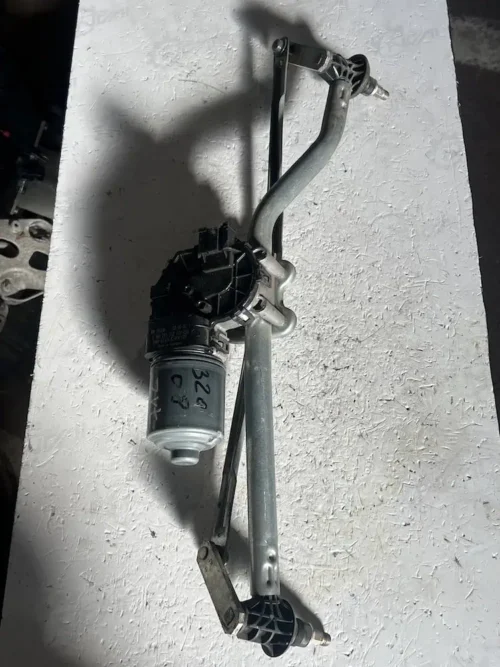 0390241712-1 Motorino Tergicristallo Anteriore Bmw X3 2.0 Diesel (09-15) – 0390241712
