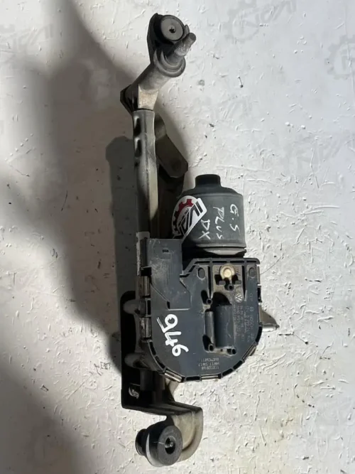 0390241946-1 Motorino Tergicristallo Anteriore Volkswagen Golf Plus 1.9 TDi (05-13) – 0390241946