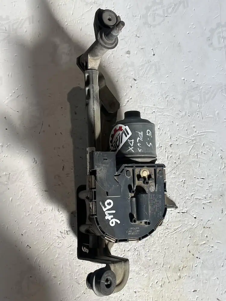 Motorino Tergicristallo Anteriore Volkswagen Golf Plus 1.9 TDi (05-13) – 0390241946
