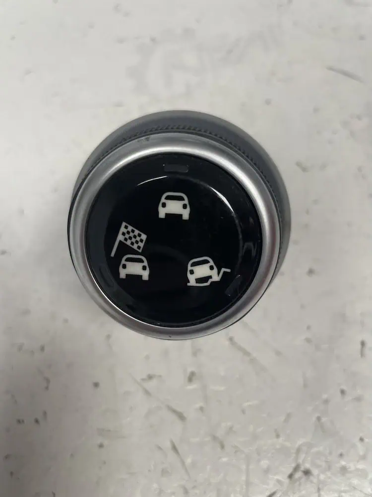 Interruttore Blocco Differenziale Fiat 500 X 2.0 MJT (103kw) – 07356312490