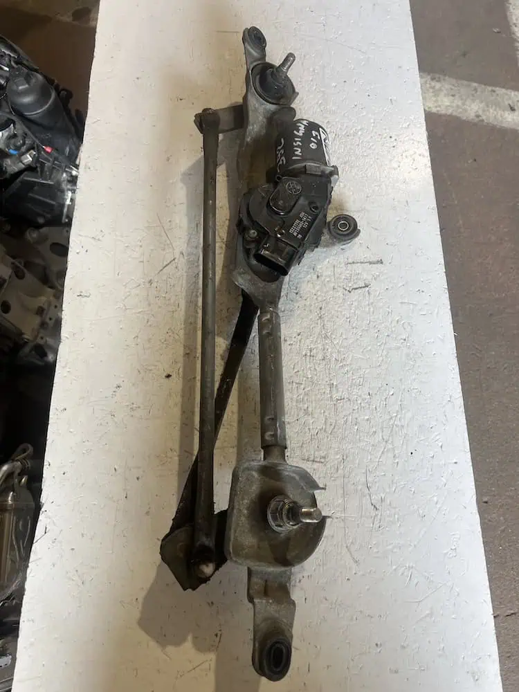 13227392-1 Motorino Tergicristallo Anteriore Opel Insignia A 2.0 CDTi (08-17) – 13227392