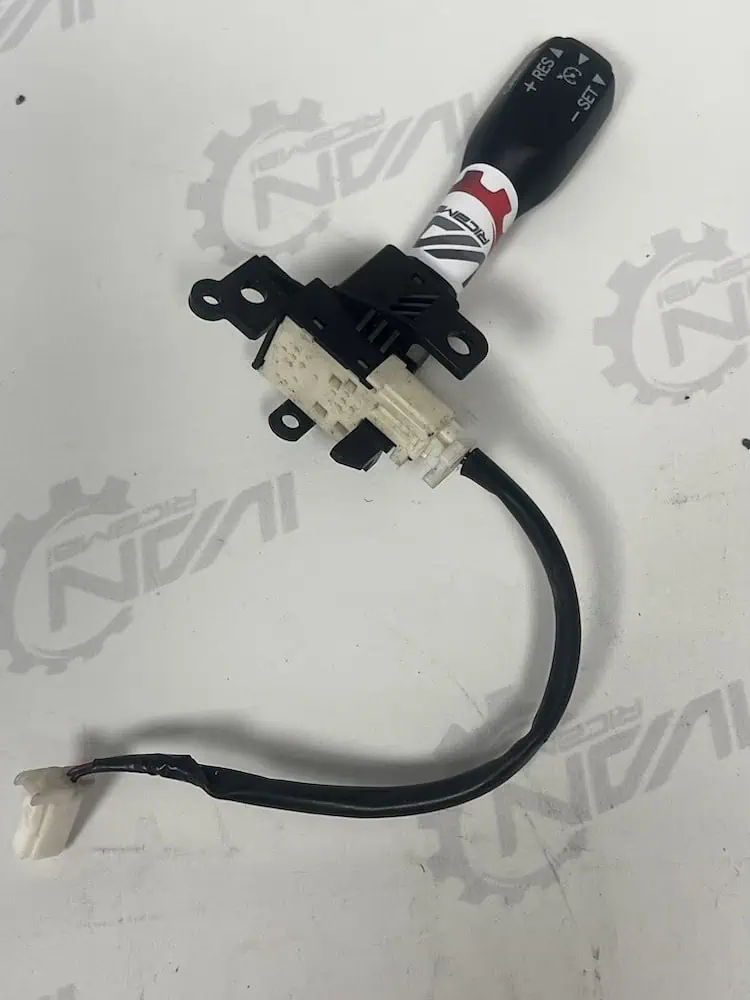 Comando Cruise Controll Toyota Rav4 2.2 D-4D (10-13) – 18A174