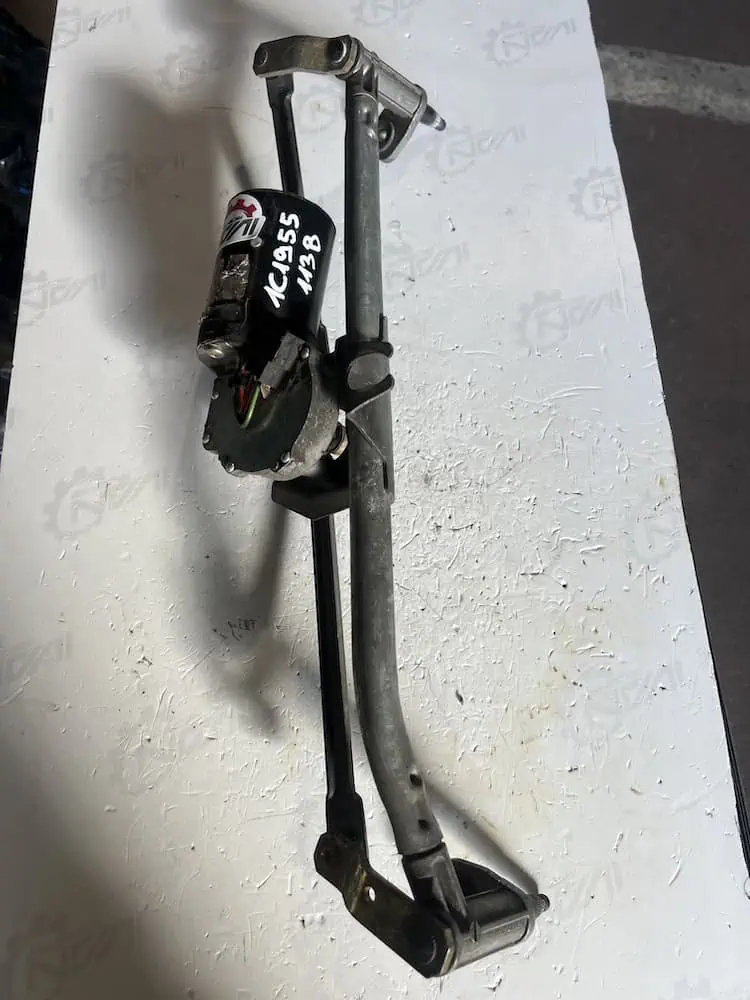 Motorino Tergicristallo Anteriore Volkswagen New Beetle 1.6 8V (75kw) – 1C1955113B