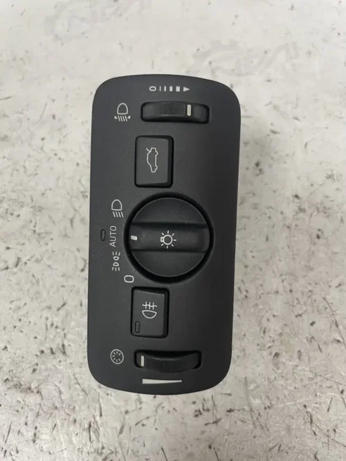Interruttore Luci Volvo V40 2.0 D2 (88kw) – 30739425