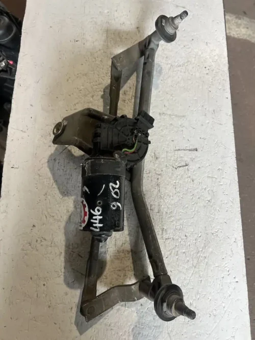 3397020446-1 Motorino Tergicristallo Anteriore Peugeot 206 1.6 16V (98-09) – 3397020446