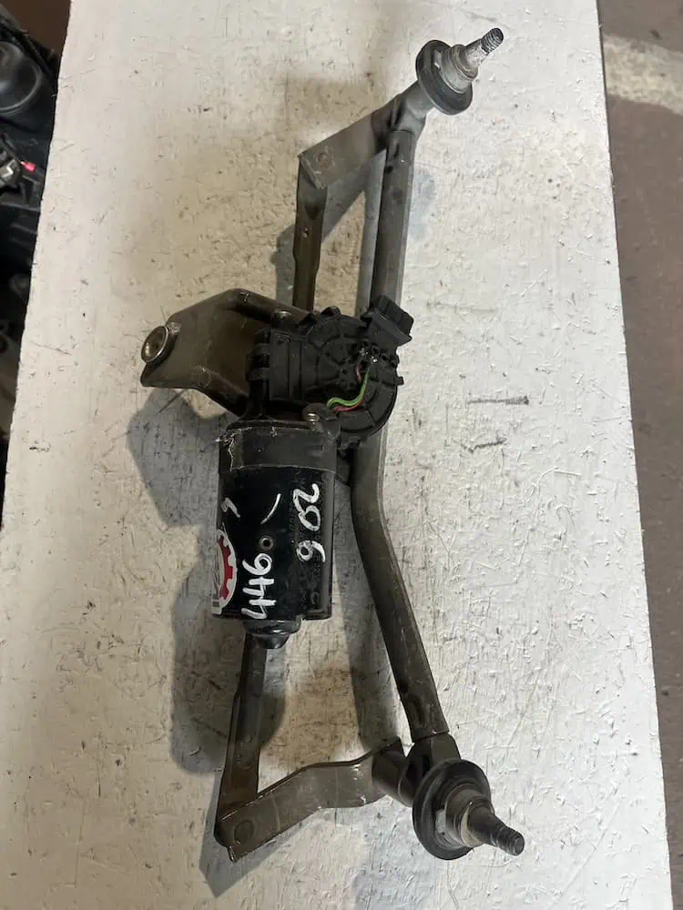 3397020446-1 Motorino Tergicristallo Anteriore Peugeot 206 1.6 16V (98-09) – 3397020446