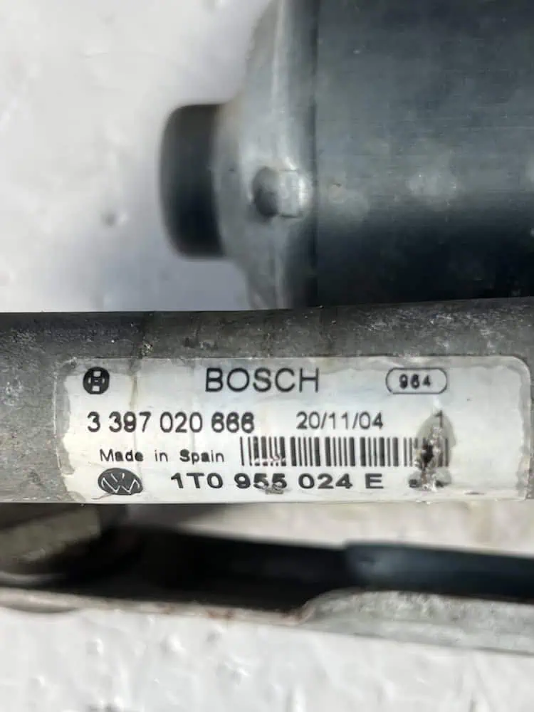 Motorino Tergicristallo Anteriore Volkswagen Touran 1.6 FSI (85kw) – 3397020666