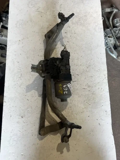 3397020769-1 Motorino Tergicristallo Anteriore Peugeot 207 1.6 HDI (06-15) – 3397020769