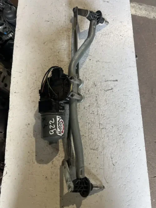 Motorino Tergicristallo Anteriore Bmw X3 3.0 TD (03-11) – 3397020922