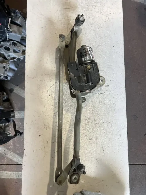 3397020928-1 Motorino Tergicristallo Anteriore Audi A6 3.0 Diesel 4x4 (171kw) – 3397020928