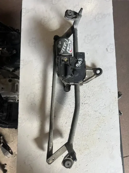 Motorino Tergicristallo Anteriore Volkswagen Passat Variant 2.0 TDI (05-10) – 3397020963