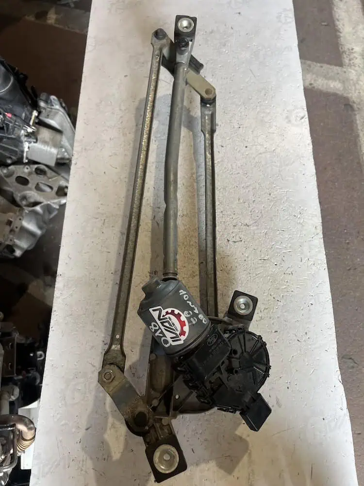 Motorino Tergicristallo Anteriore Opel Agila 1.2 16V (00-07) – 3397021018