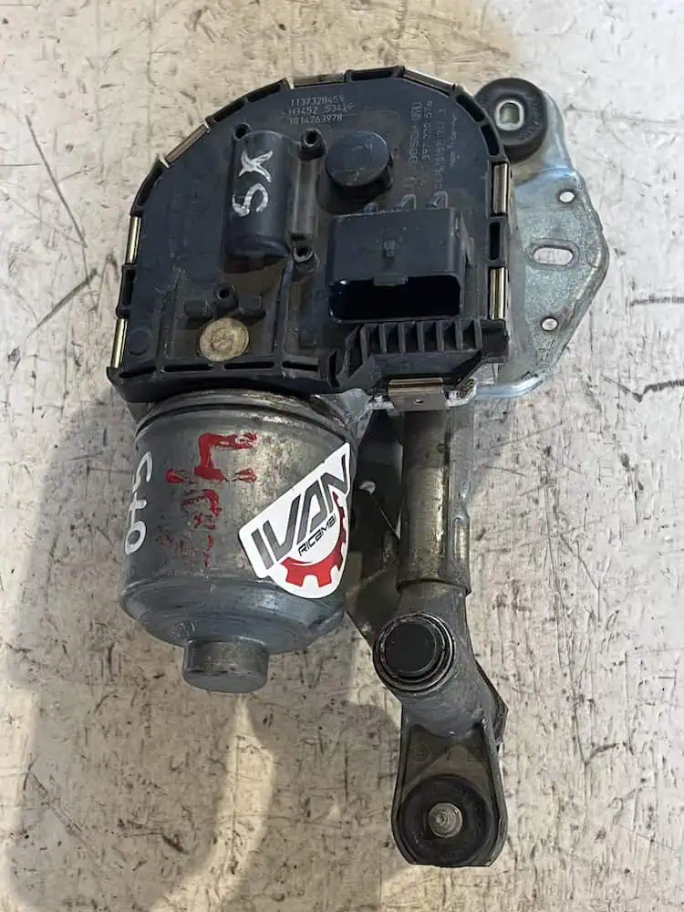 3397021075-1 Motorino Tergicristallo Anteriore SX Peugeot 407 1.6 HDi (04-10) – 3397021075