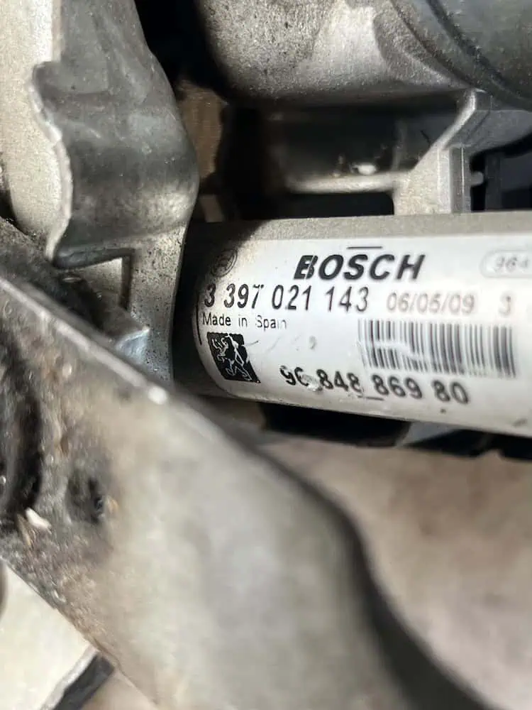 3397021143-2 Motorino Tergicristallo Anteriore DX Peugeot 3008 1.6 HDi (09-16) – 3397021143
