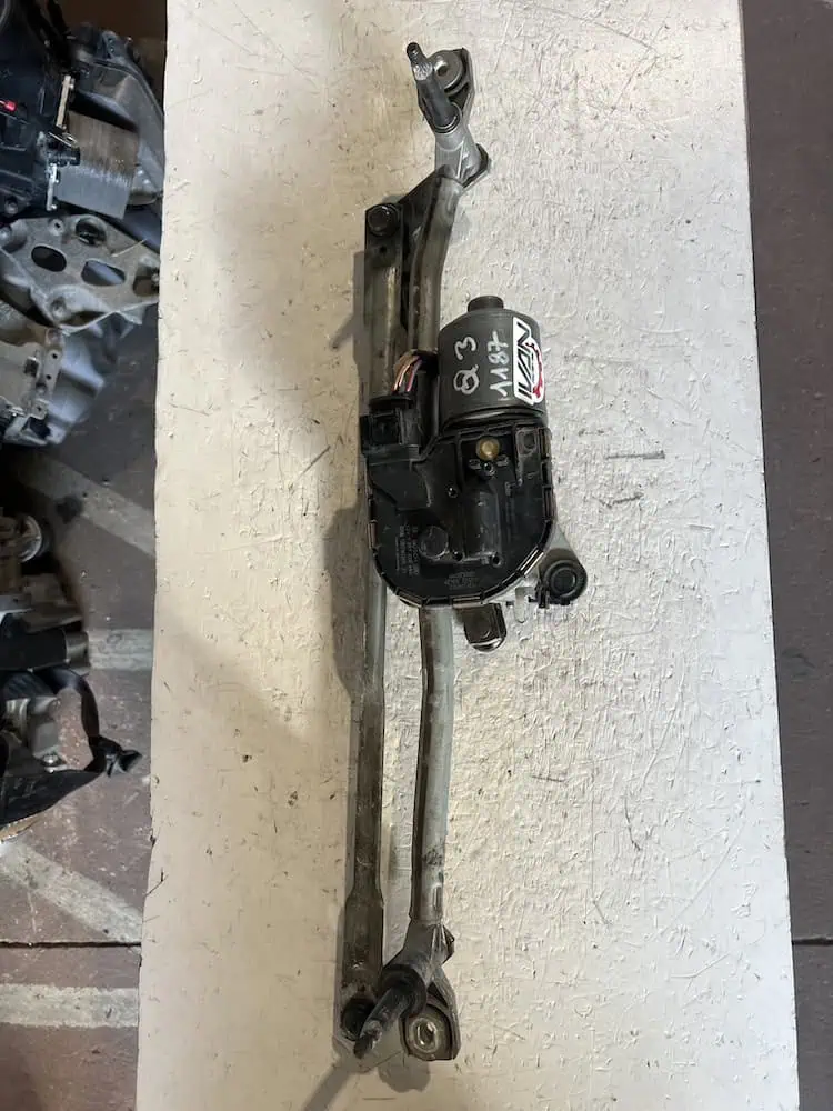 Motorino Tergicristallo Anteriore Audi Q5 2.0 TDI (110kw) – 3397021187