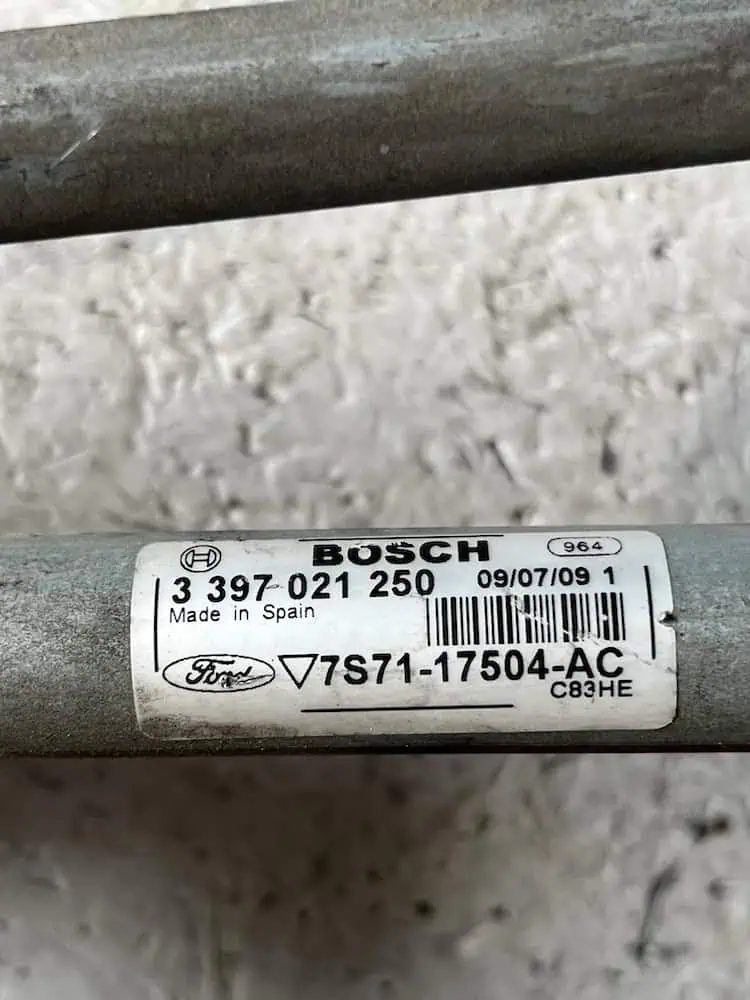 Motorino Tergicristallo Anteriore Ford Mondeo 2.0 TDCi (07-15) – 3397021250