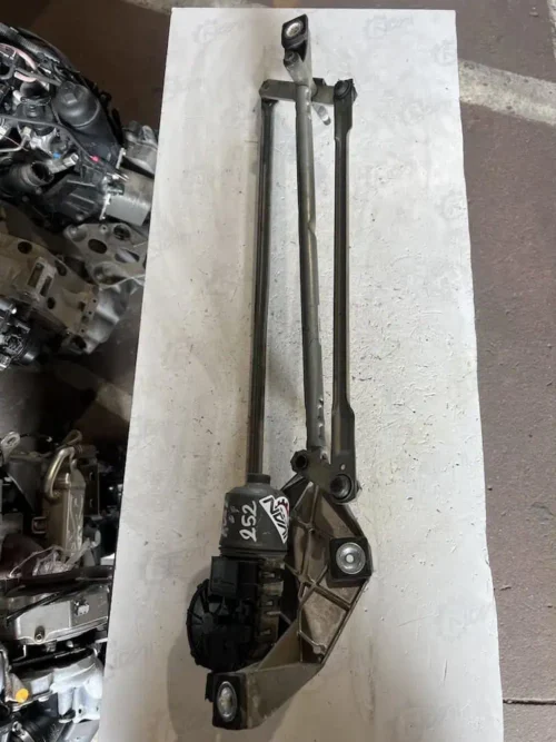 Motorino Tergicristallo Anteriore Ford Kuga 2.0 Diesel (08-12) – 3397021252