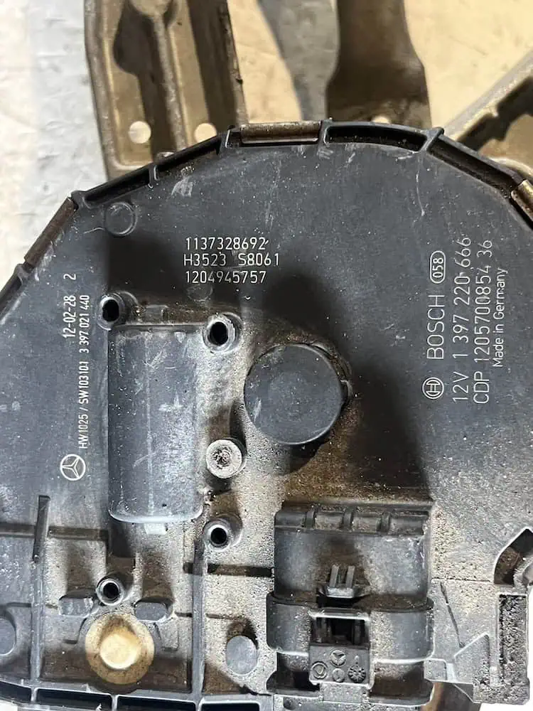 3397021440-3 Motorino Tergicristallo Anteriore Mercedes-Benz Classe C 2.2 Diesel (125kw) – 3397021440