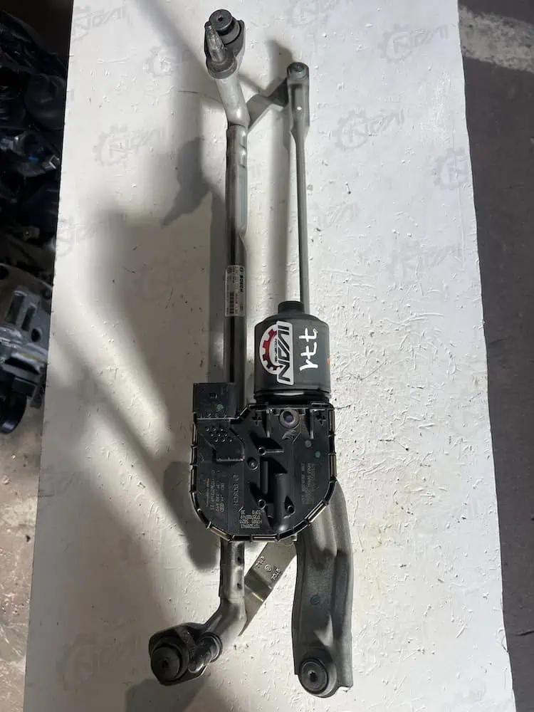 Motorino Tergicristallo Anteriore Volkswagen Golf VII 1.0 TSI (13-22) – 3397021771