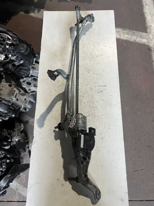 3397021813-1 Motorino Tergicristallo Anteriore Mercedes-Benz Classe E (W213) 200 CDI (110kw) – 3397021813