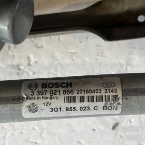 Motorino Tergicristallo Anteriore Volkswagen Passat 1.6 TDI (2014 >) – 3397021866