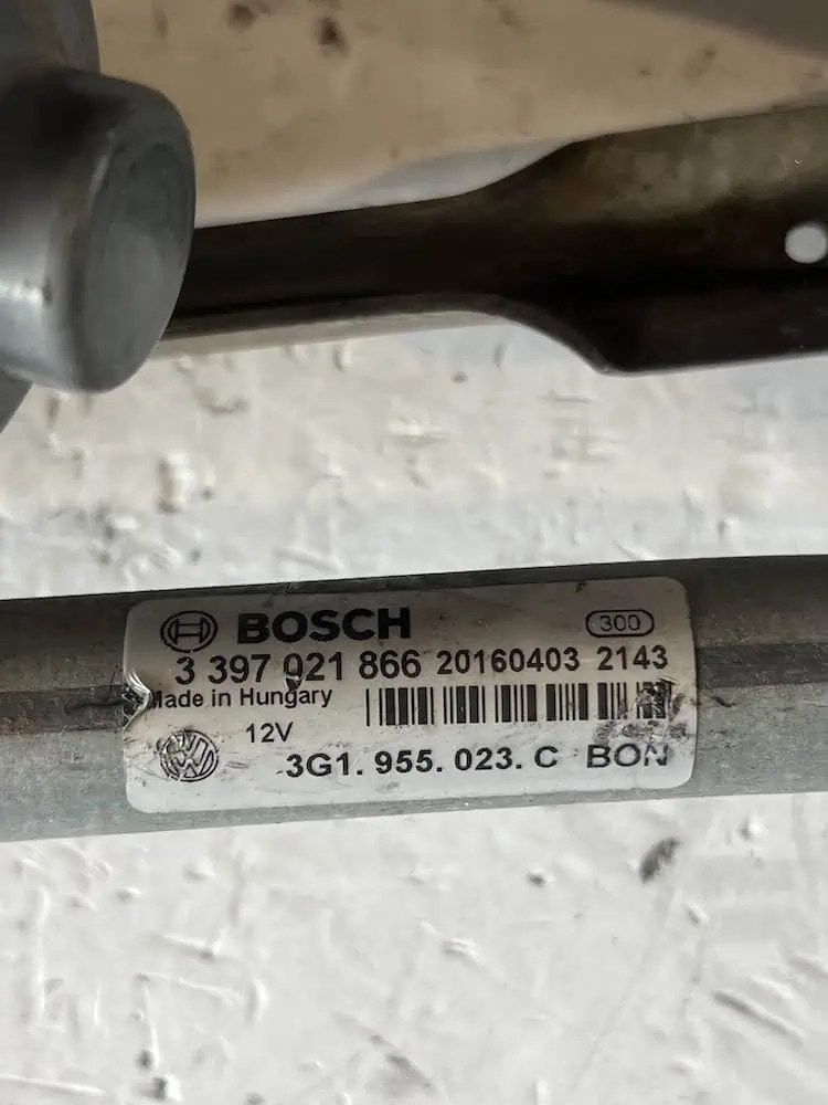 Motorino Tergicristallo Anteriore Volkswagen Passat 1.6 TDI (2014 >) – 3397021866