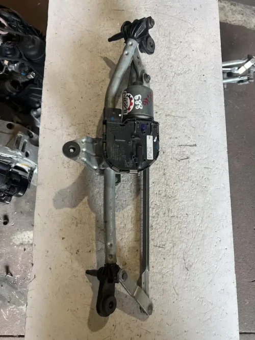 Motorino Tergicristallo Anteriore Audi A3 1.0 TFSI 12V (85kw) – 3397021889