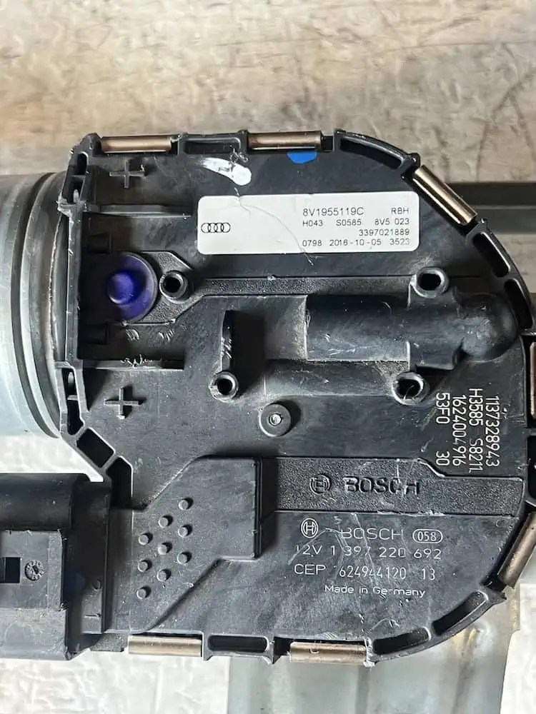 3397021889-3 Motorino Tergicristallo Anteriore Audi A3 1.0 TFSI 12V (85kw) – 3397021889