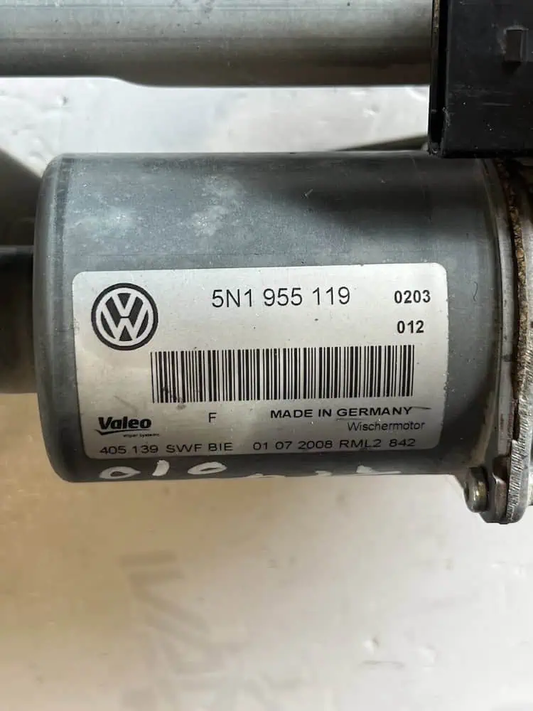 Motorino Tergicristallo Anteriore Volkswagen Tiguan 2.0 TDI (103kw) – 5N1955119