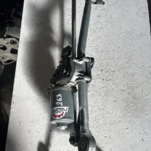 Motorino Tergicristallo Anteriore Bmw Serie 3 320d Touring (05-13) – 697826301