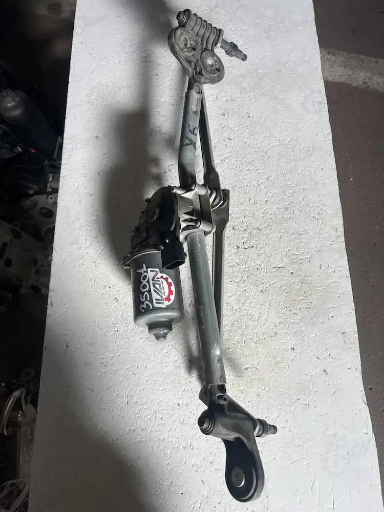 Motorino Tergicristallo Anteriore Bmw X5 3.0d (2006-2008) – 7200535001