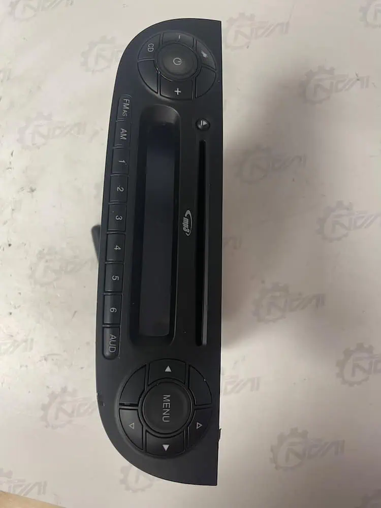 7643704316-1 Autoradio Fiat 500 1.2 8V (07-14) – 7643704316