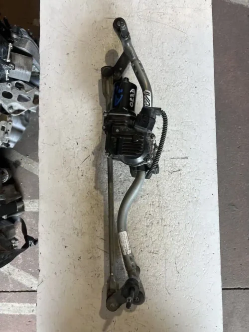 Motorino Tergicristallo Anteriore Audi A4 Avant 2.0 TDI (100kw) – 8K1955023D