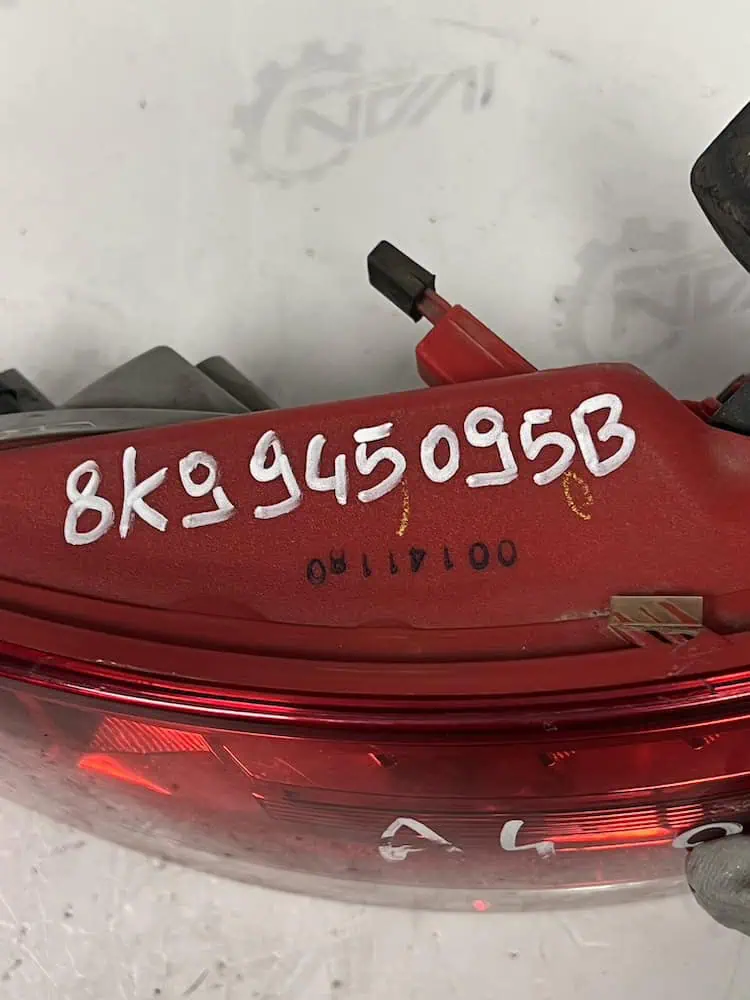 Stop/Fanale Posteriore SX Audi A4 2.0 TDI (07-11) – 8K9945095B