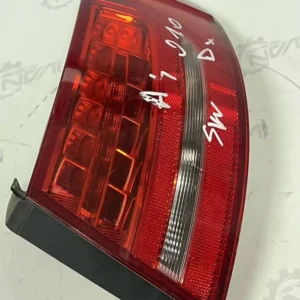 Stop/Fanale Posteriore DX Audi A4 2.0 TDI (07-11) – 8K9945096B