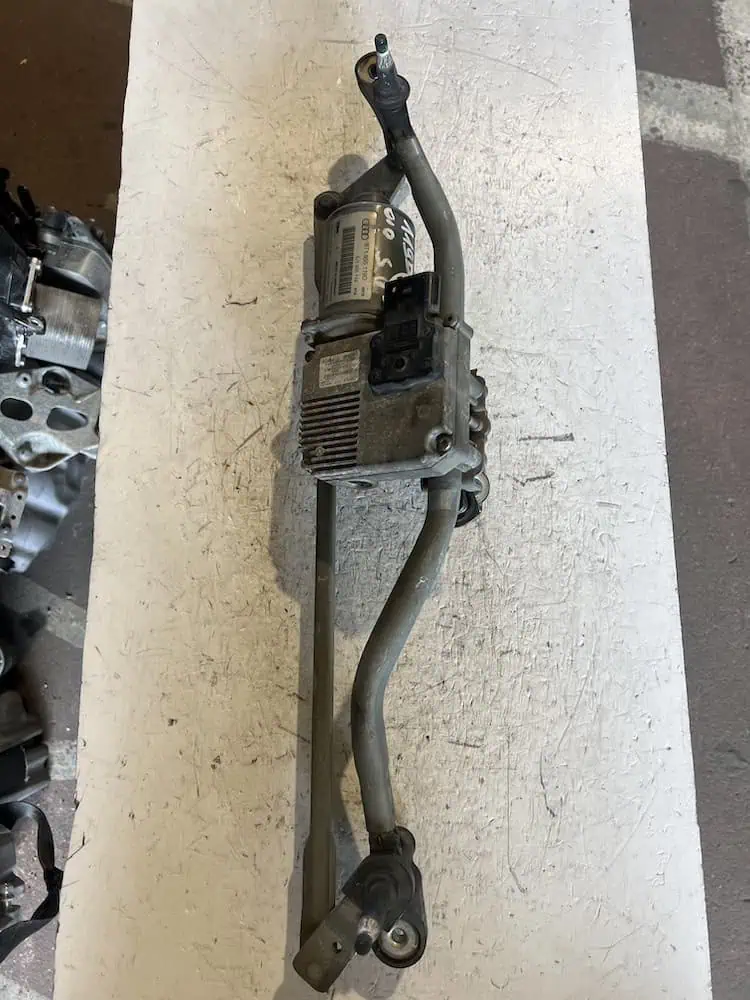 8T1955119D-1 Motorino Tergicristallo Anteriore Audi A5 3.0 TDI quattro (180kw) – 8T1955119D
