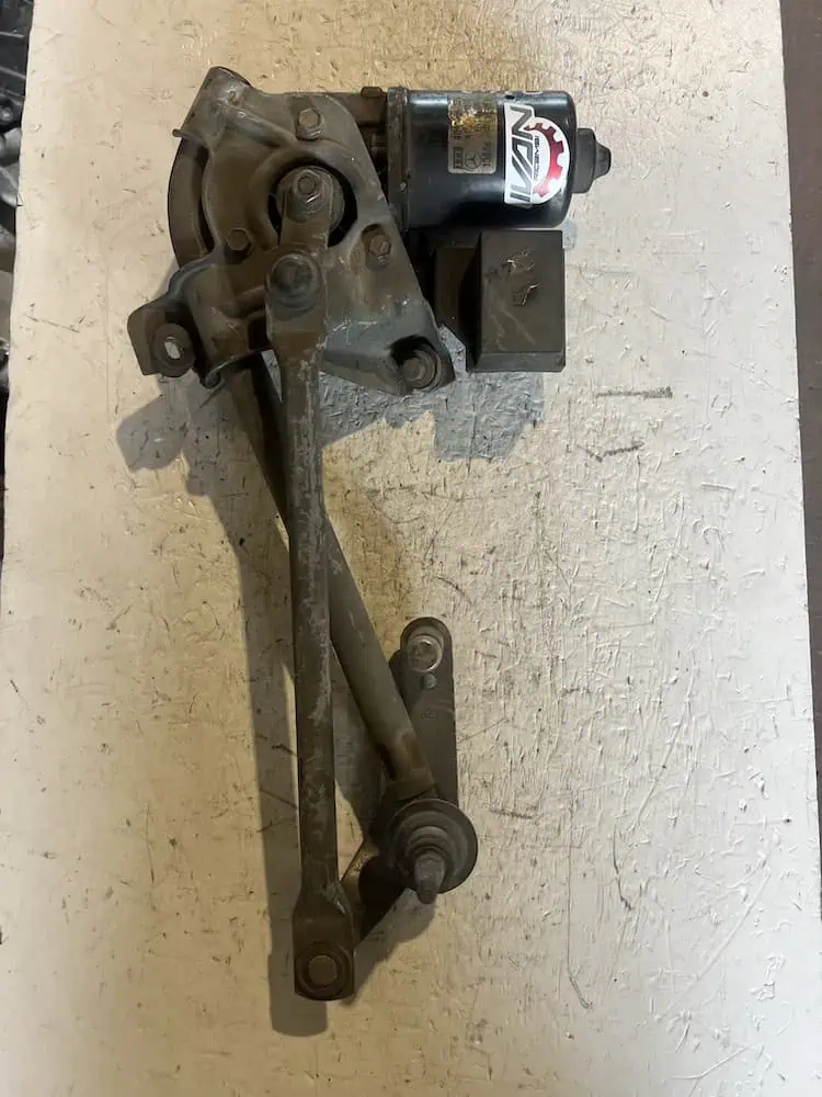Motorino Tergicristallo Anteriore Mercedes-Benz Classe A 160 (75kw) – A1688200242
