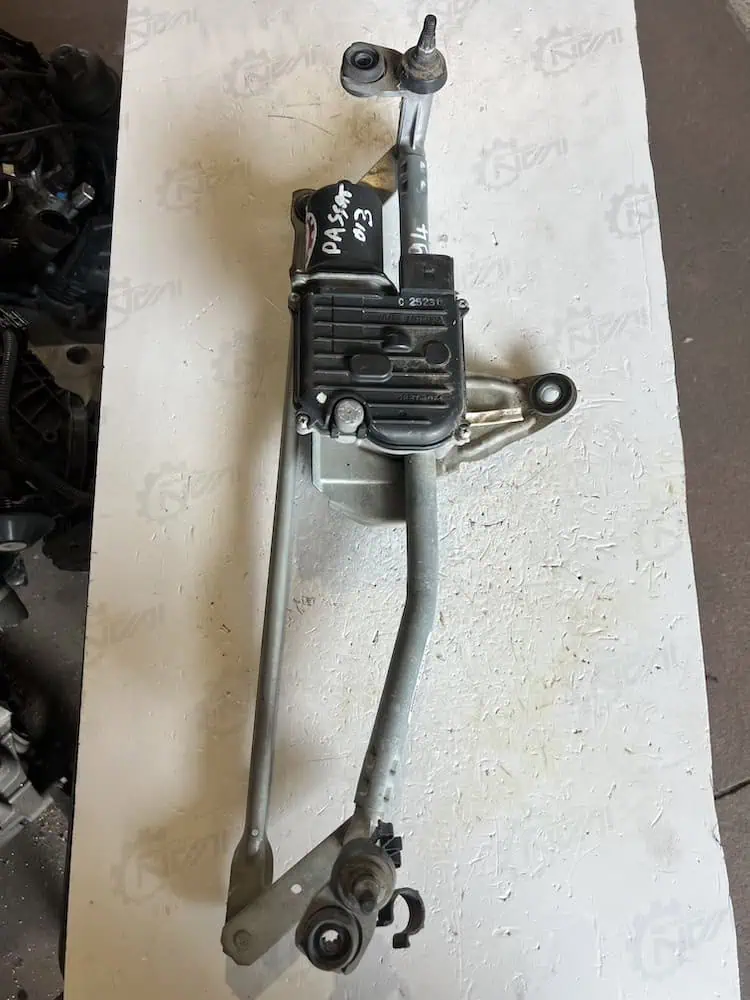 Motorino Tergicristallo Anteriore Volkswagen Passat 2.0 16V TDI (103kw) – A5361794