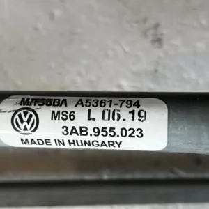 Motorino Tergicristallo Anteriore Volkswagen Passat 2.0 16V TDI (103kw) – A5361794