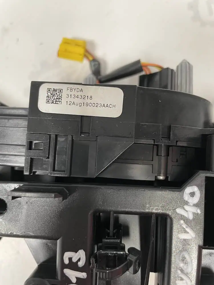 Devioluci Volvo V40 2.0 D2 16V (12-19) – FBYDA31343218