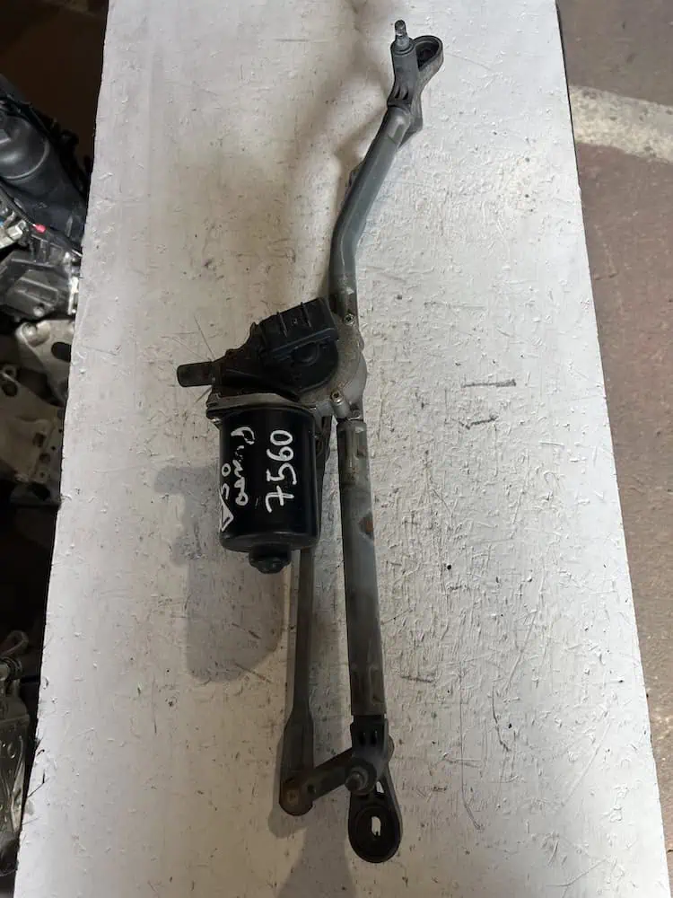 Motorino Tergicristallo Anteriore Fiat Punto 1.9 JTD (63kw) (03-10) – MS1592007560