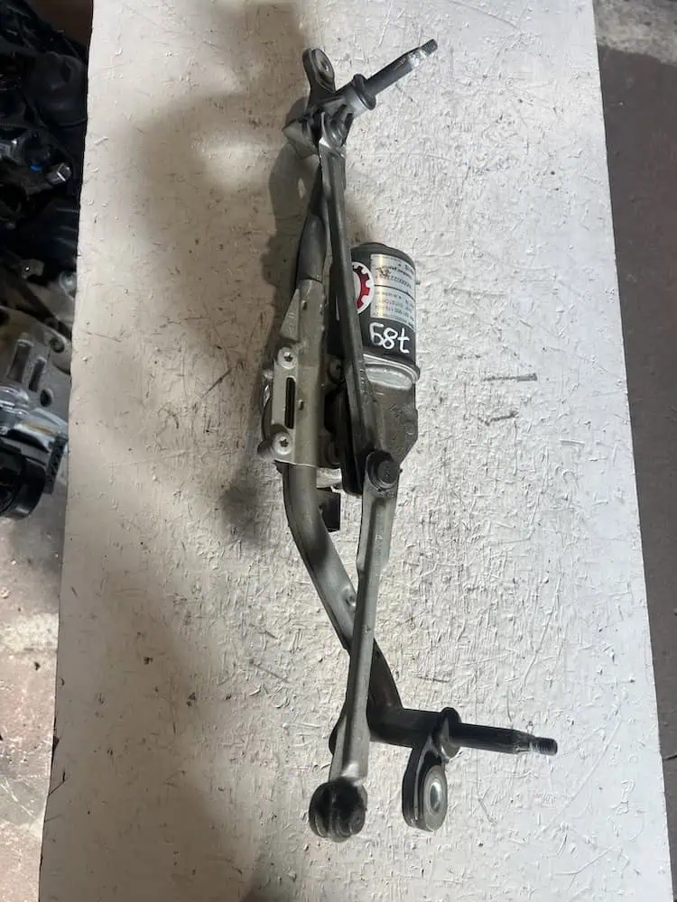Motorino Tergicristallo Anteriore Audi A1 1.4 TDI (66kw) – W000022789